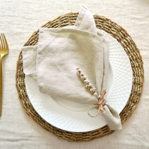 location serviette de table beige en Drôme Ardèche